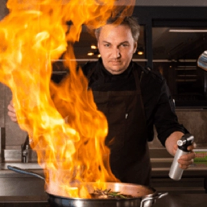 Benjamin Beinker Küchenchef Hotel Zeitgeist Vienna Hauptbahnhof