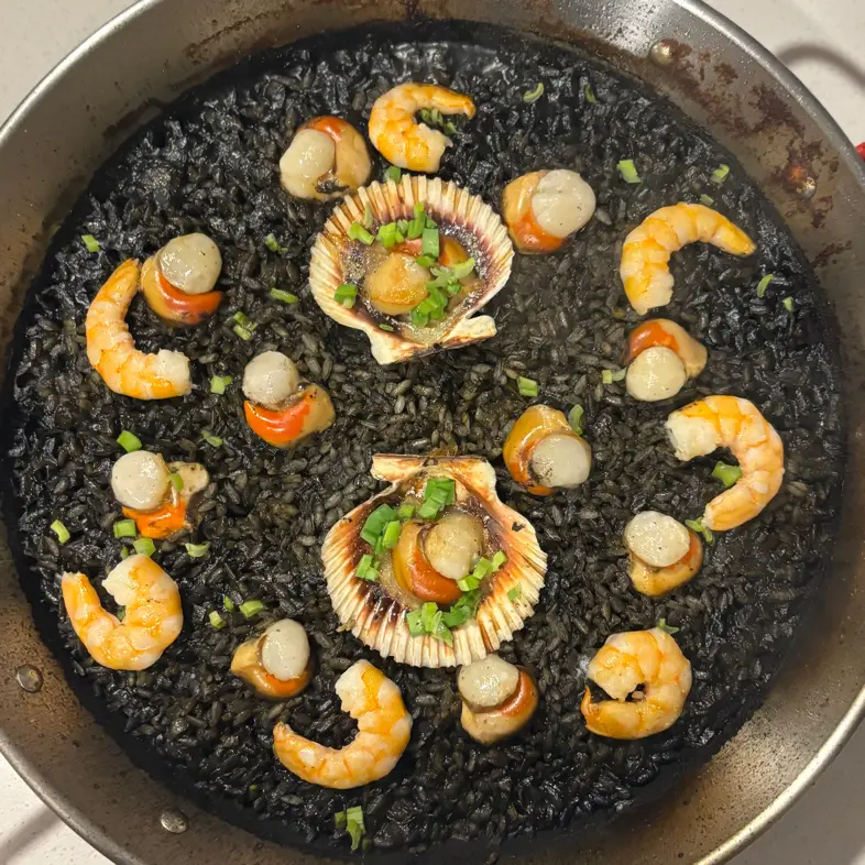 creation thumb for Paella negra del mar