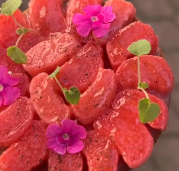creation thumb for Rhubarb and Almond Tartlet