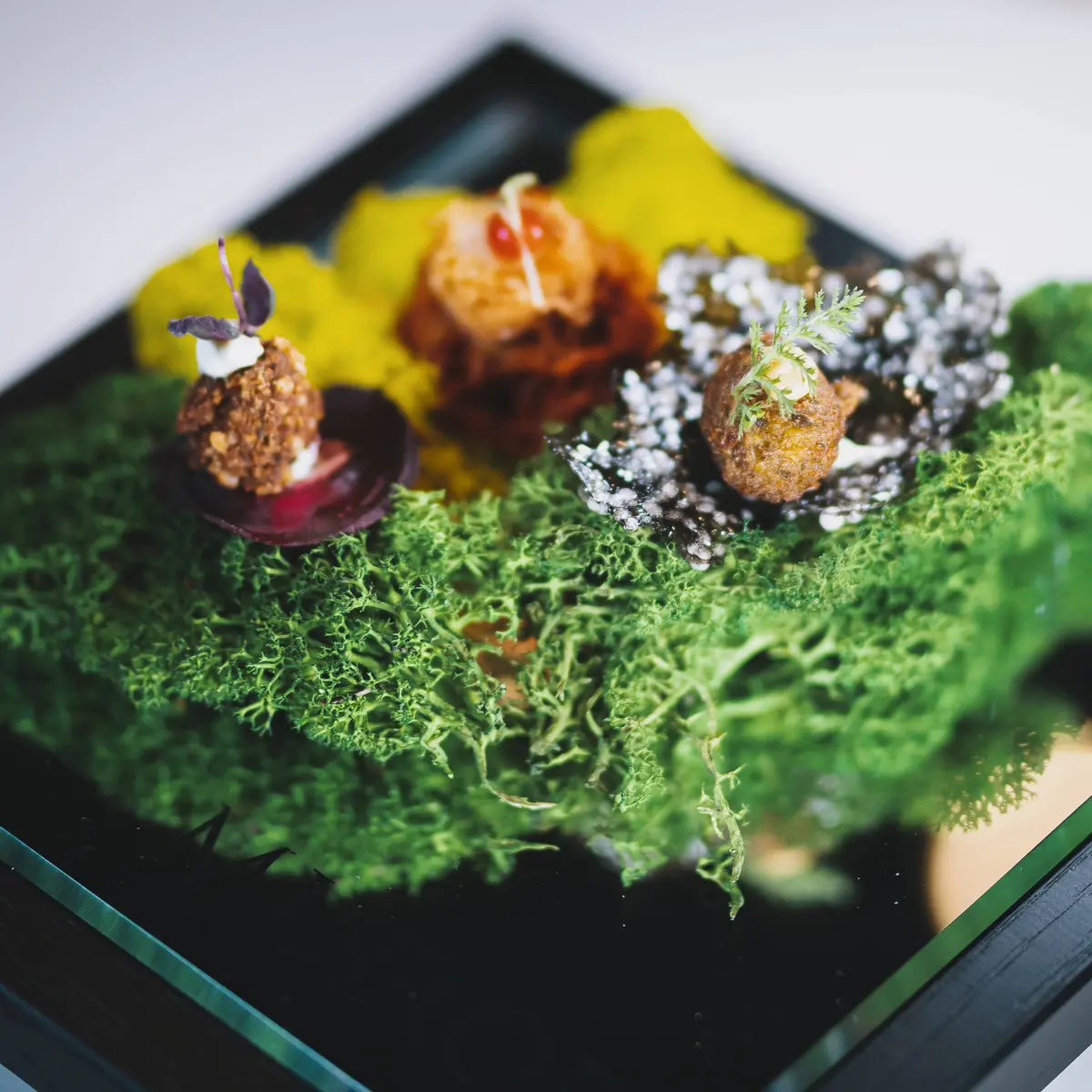 creation thumb for Fine Dining Glemm - Spiegel
