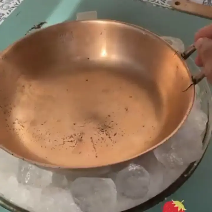 creation thumb for Pan-fried ice cream