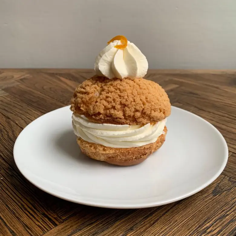 creation thumb for Choux au Craquelin