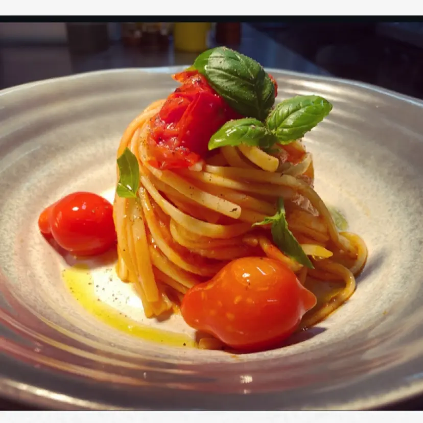 creation thumb for Spaghetti Quadrato with Vesuvius cherry tomatoes and basil