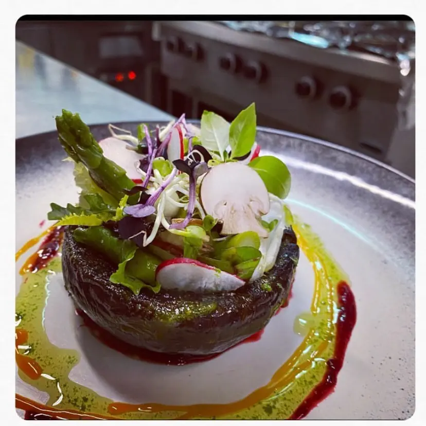 creation thumb for Portobello Pilz with Green Asparagus Bärlauch Pesto
