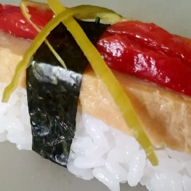 creation thumb for Nigiri Sushi tamagoyaki