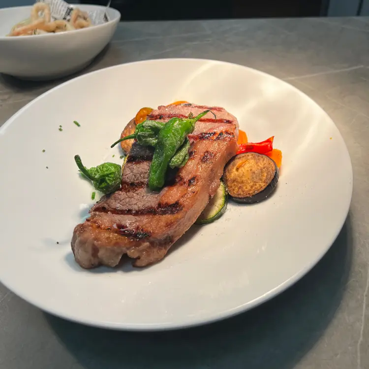 creation thumb for Grilled entrecote with sweet potato vegetables and padrón peppers