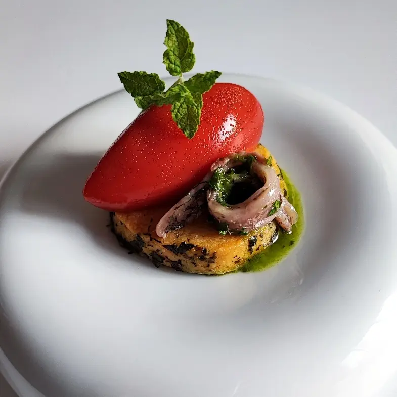 creation thumb for Cookie aromatico salato e quenelle di pomodoro piccante