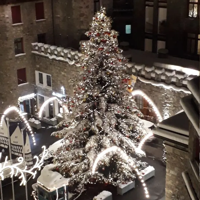 creation thumb for Natale al Badrutt's Palace Hotel