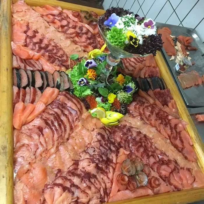 creation thumb for Räucherfischplatte Heringsschmaus