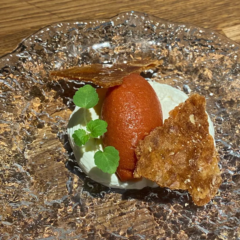 creation thumb for Tomato sorbet, cream cheese and whipped cream meringue