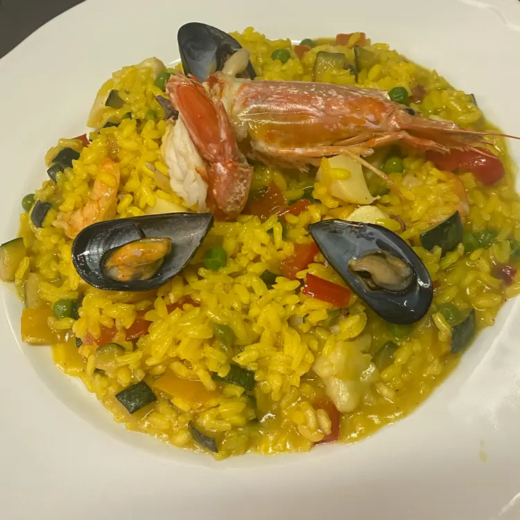 creation thumb for Seafood Paella