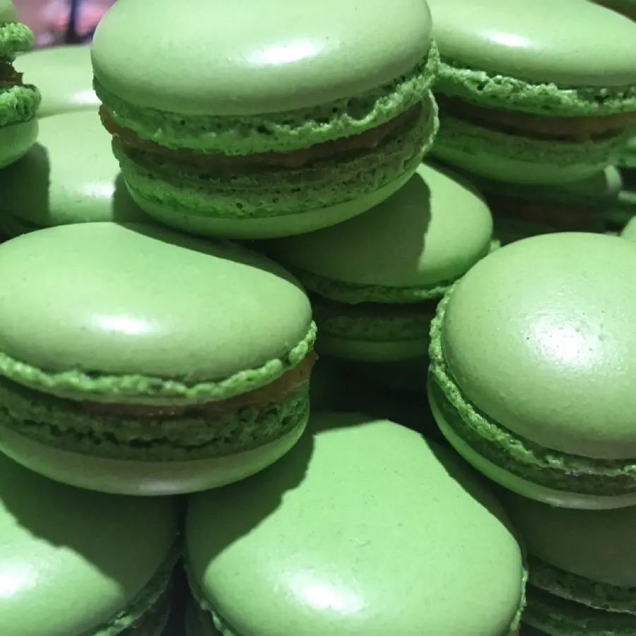 creation thumb for My pistachio macaroons