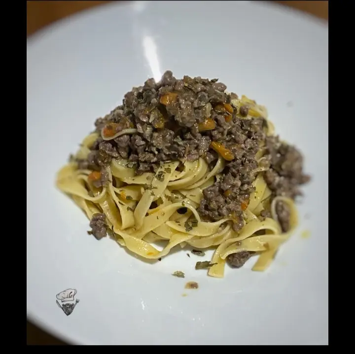 creation thumb for Tagliatelle al ragù d'anatra