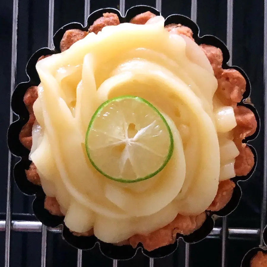 creation thumb for Lemon tarts