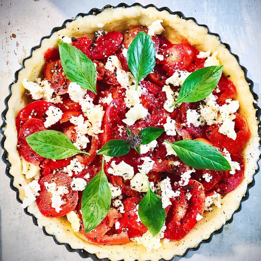 creation thumb for Tomato tart with feta