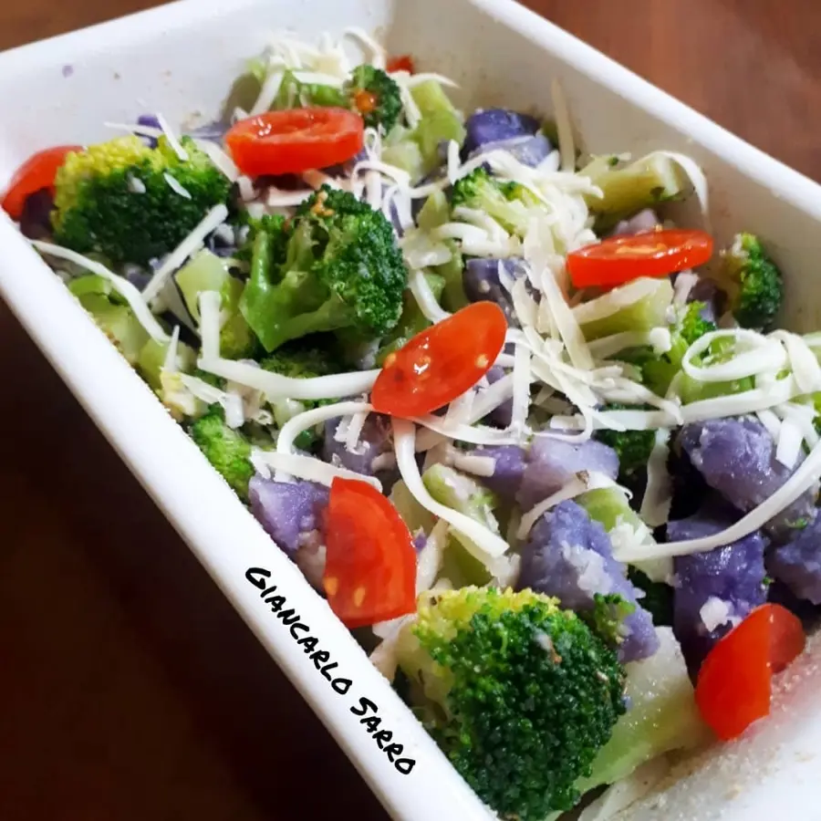 creation thumb for Broccoli, patate viola e caciocavallo podolico
