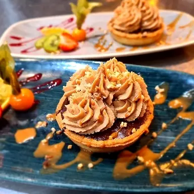 creation thumb for Pear, chocolate and praline tartlet