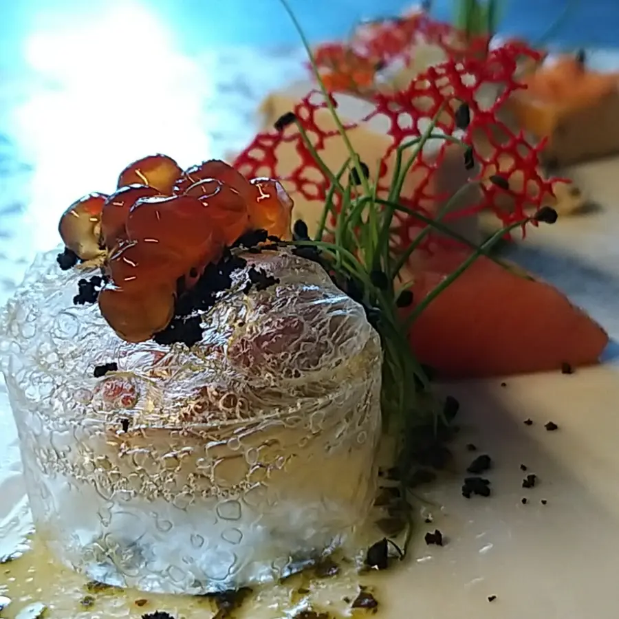 creation thumb for Cristal  bred with lake side fish first course.
