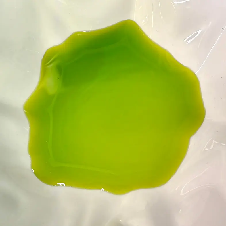 creation thumb for Leek & chives oil