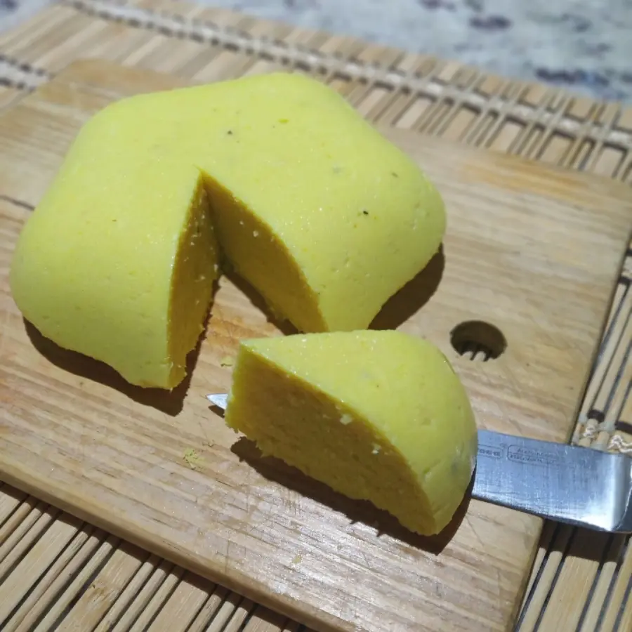 creation thumb for Queso de garbanzos