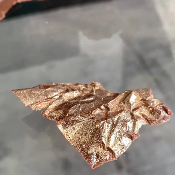 creation thumb for Golden Tuile