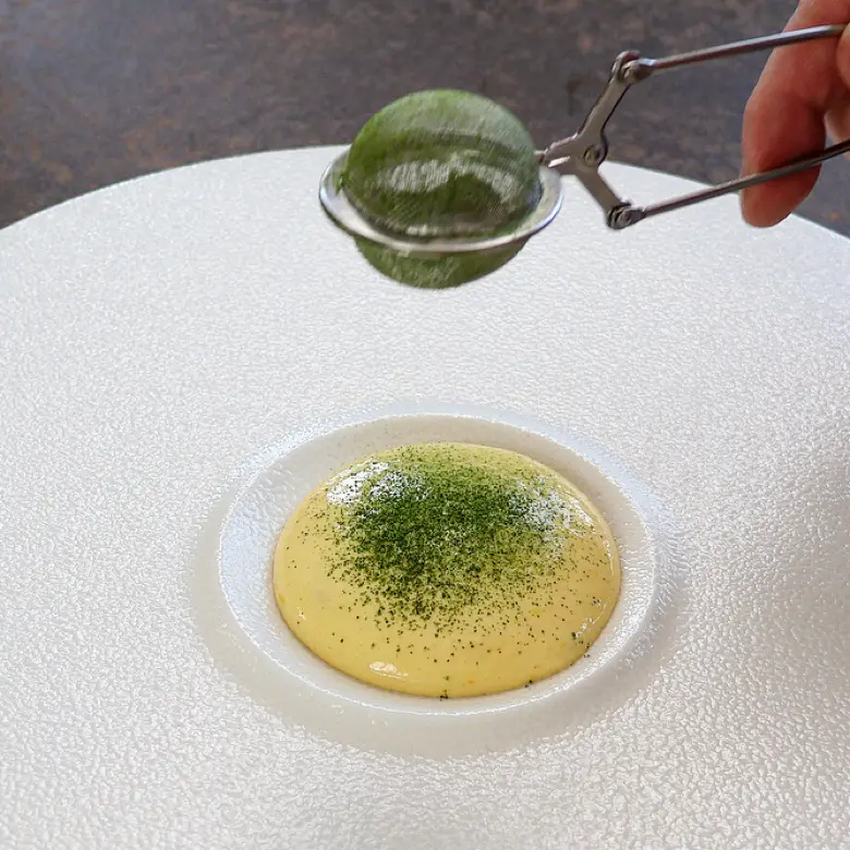 creation thumb for Brown butter espuma with nettle powder
