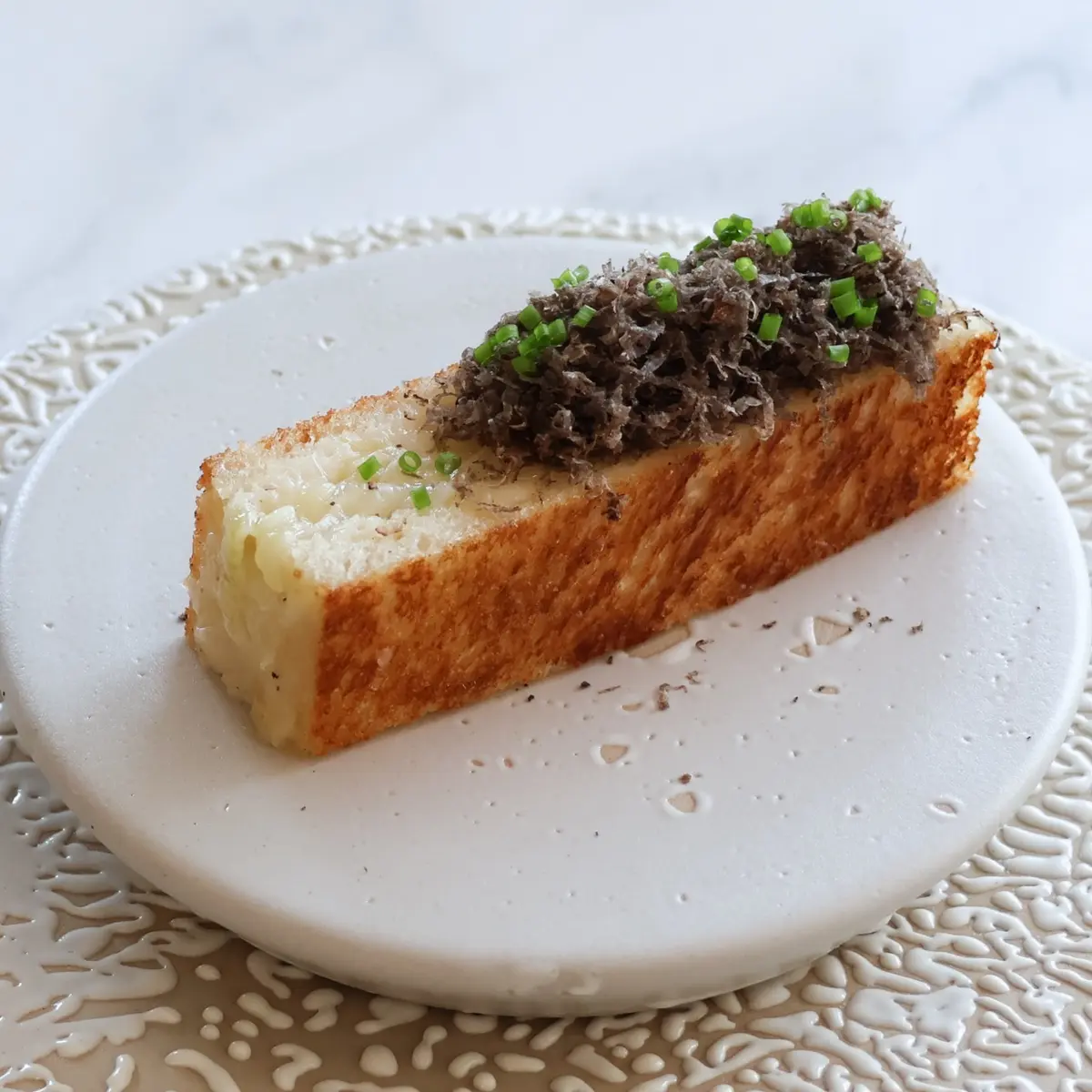 creation thumb for Onion Toast with Truffle 🧅