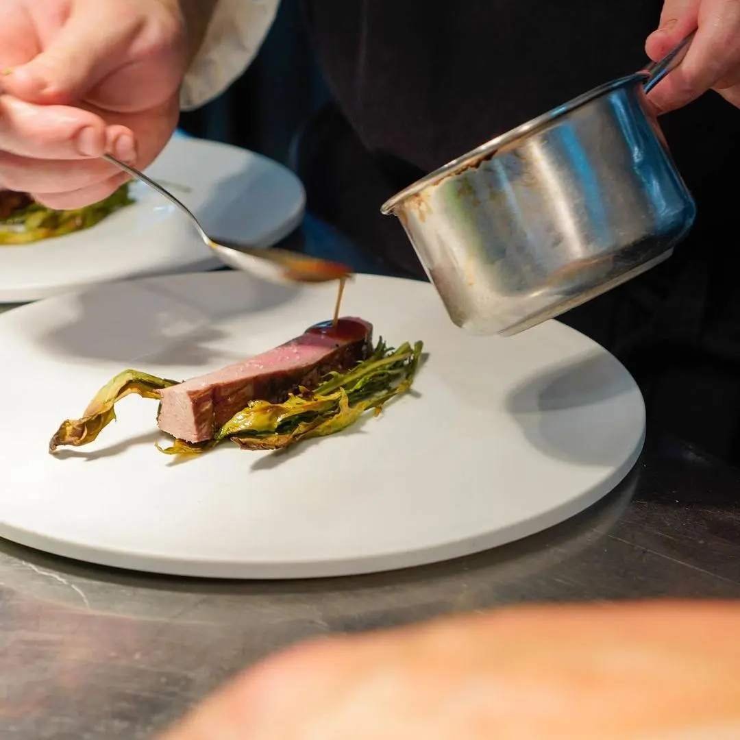 creation thumb for Presa di maiale, chicory and sweet garlic
