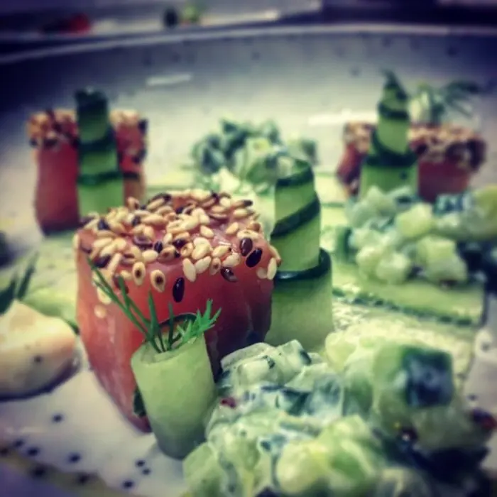 creation thumb for Gebeizter Lachs / Gurke / Creme Fraiche