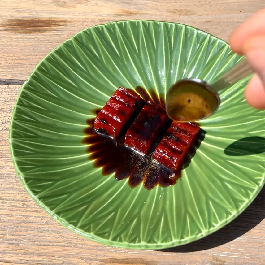 Grilled vegan tuna 