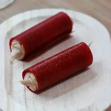 creation thumb for Crispy Beetroot Cylinder with Smoked Mackerel Cream