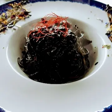 creation thumb for Spaghetti nero etna