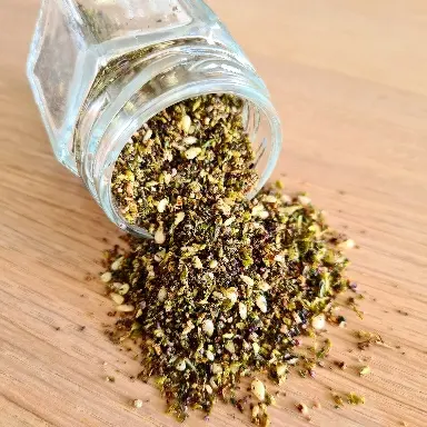 creation thumb for - Check out my new spice Lila. It turns from green to pink. It is made off wild origeno, satureja, myrtille, sesame seeds. This spice  goes excellent with chicken, pork, salads, vinaigrette,  smoothie, fish.200 mil =4 €+shipping . Order via Instagram.  @c