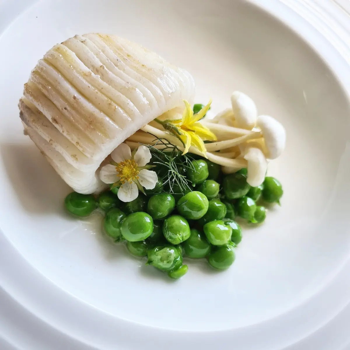 creation thumb for - Squid• young peas •enoki mushrooms-