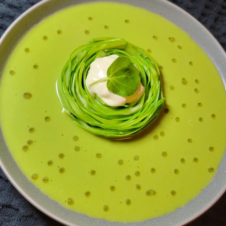 creation thumb for Spring amuse bouche with leek foam