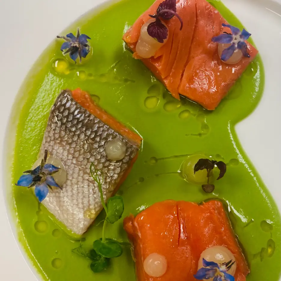 creation thumb for Salmone selvaggio piselli borragine bergamotto