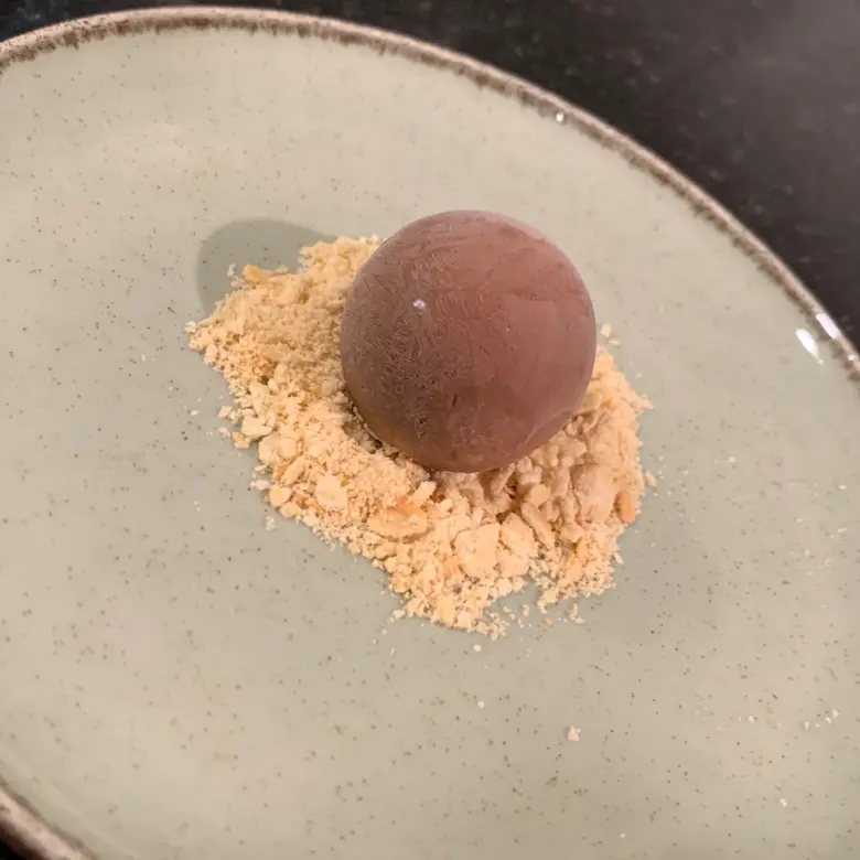 creation thumb for Chocolate molded ice cream