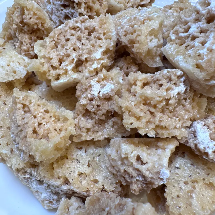 creation thumb for Honeycomb Toffee (Cinder Toffee)