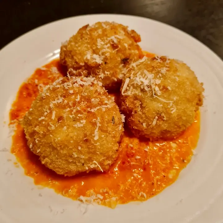 creation thumb for Palline di ricotta fritte