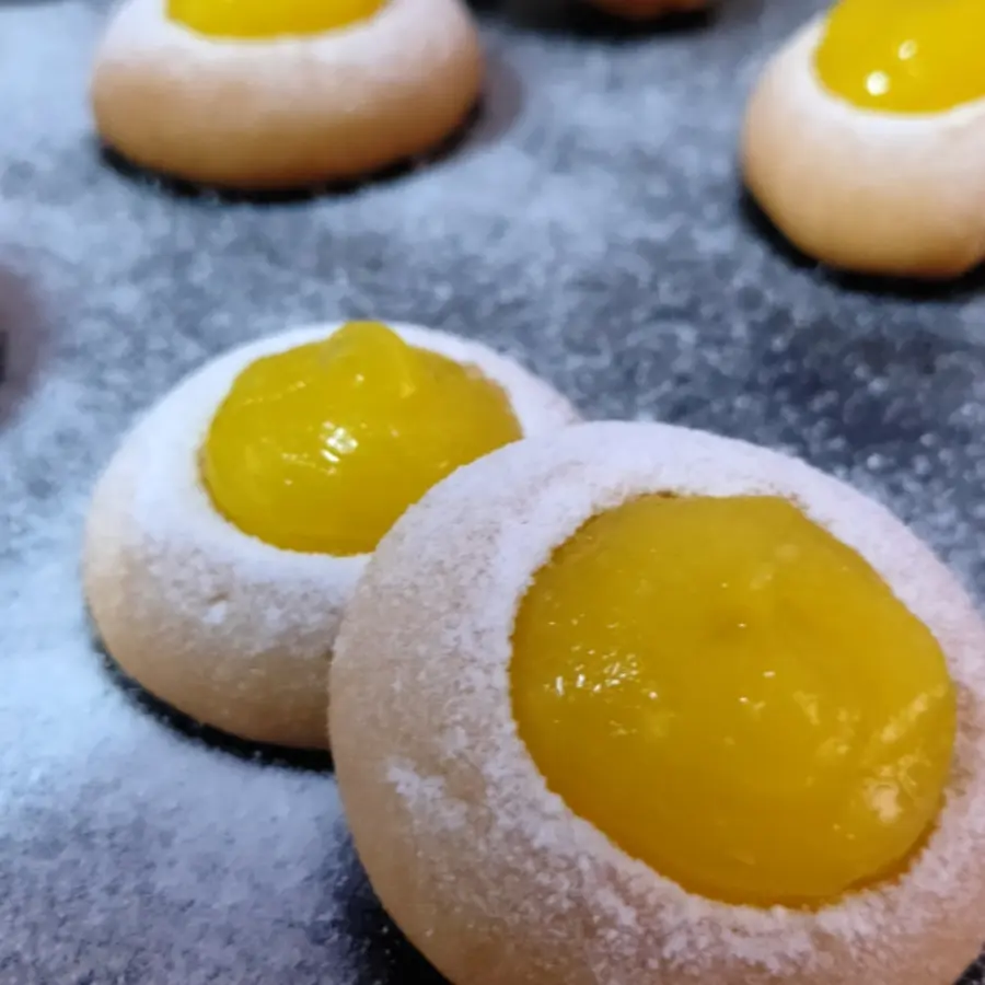 creation thumb for Lemoncurd cookies