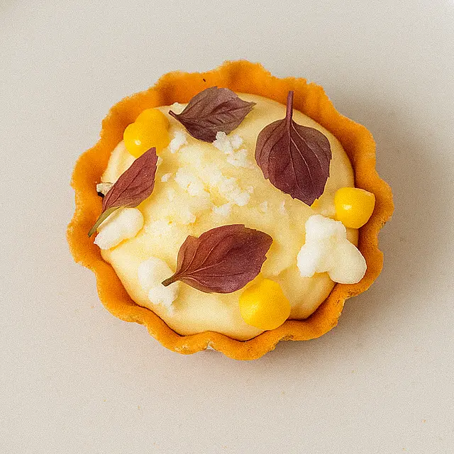 creation thumb for Corn Tartelette with Creamy Polenta Foam 🌽