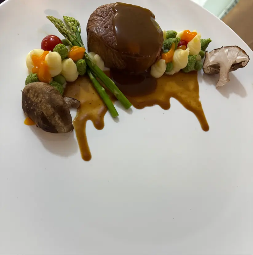 creation thumb for fillet  steak &gravy souse