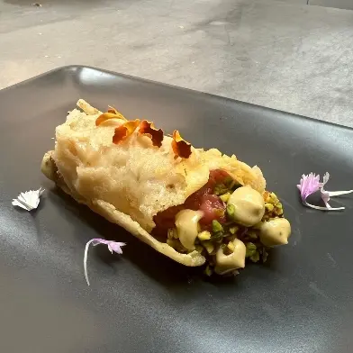 creation thumb for Cannolo di parmigiano