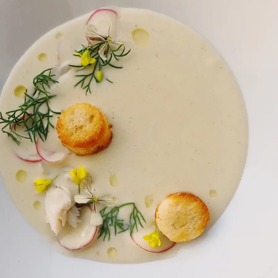creation thumb for Sunchoke bisque with crab, truffle croutons, and bronze fennel