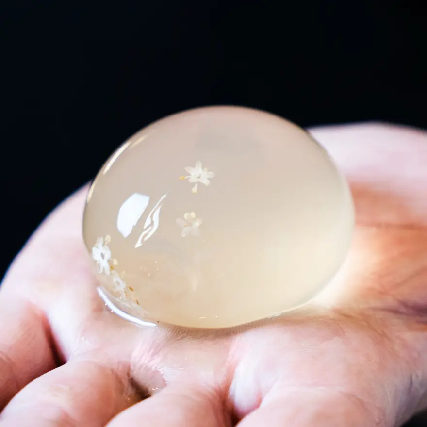 creation thumb for Raindrop Mochi with Elderflower