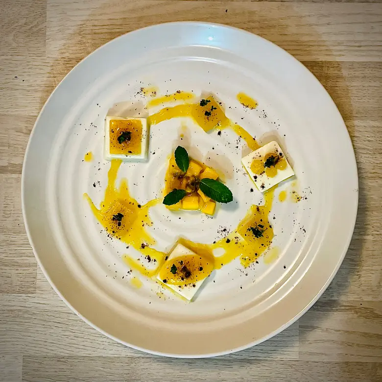 creation thumb for Panna Cotta Mango(Gel,Solido,Coulis)