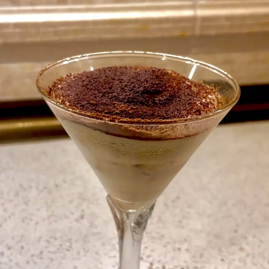 creation thumb for CAPUCCINO FIZZ: COFFEE & GIN HOT FOAM AND HAZELNUT ICE CREAM