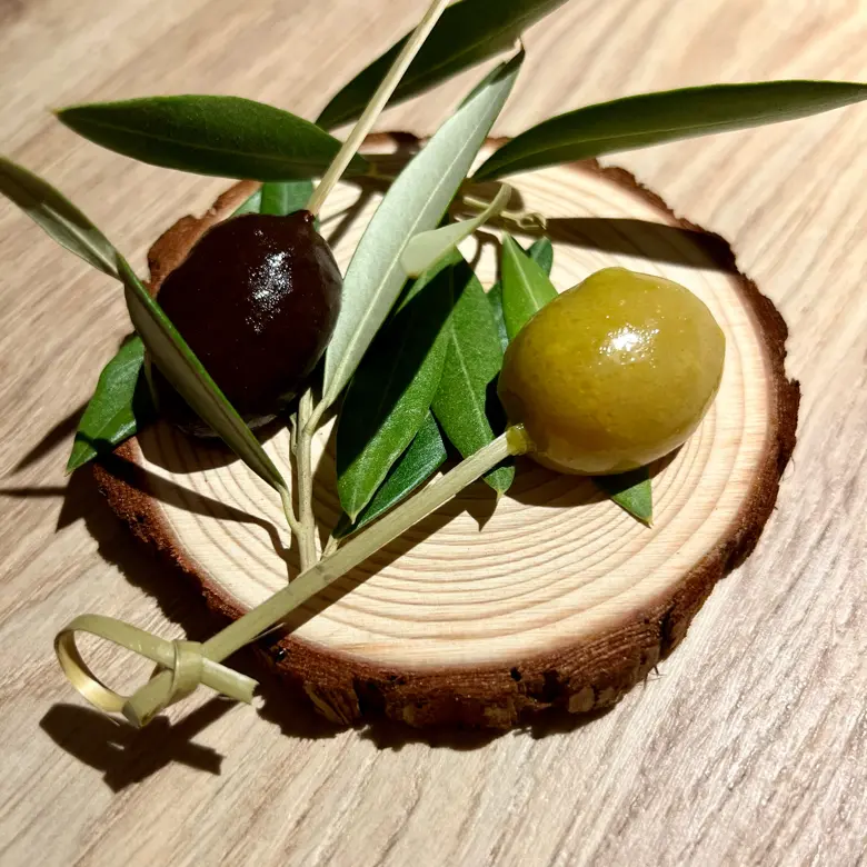 creation thumb for Fake olives