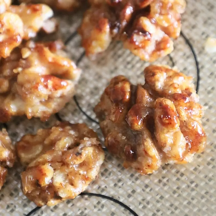 creation thumb for Caramelized Walnuts ,Fleur de Sel & Vanilla