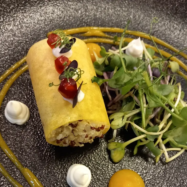 creation thumb for Poteto celender with quinoa salad